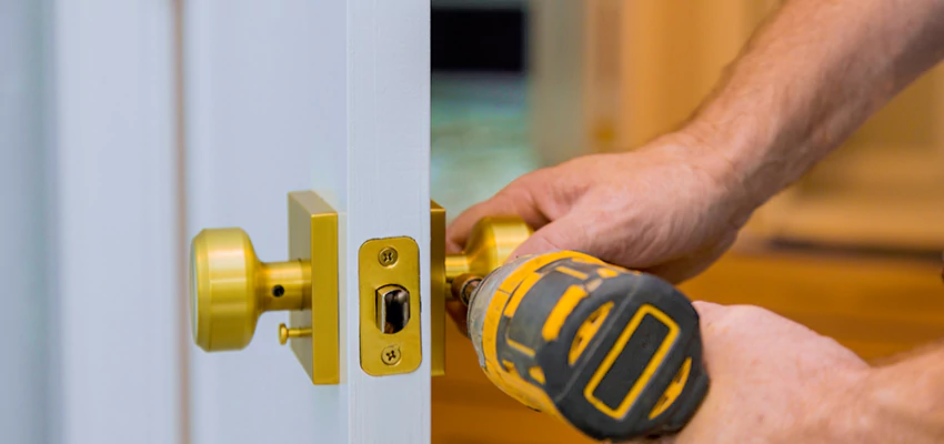 Local Locksmith For Key Fob Replacement in Carpentersville, Illinois