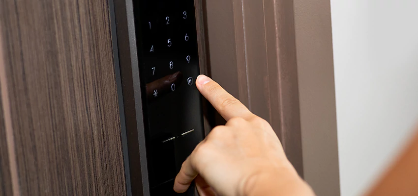 Smart Electric Locks Replacement Services in Carpentersville, IL