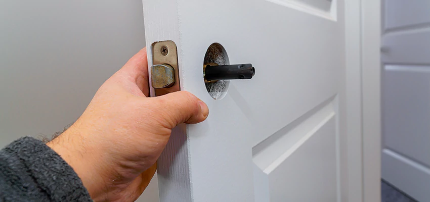 Nighttime Locksmith For Lock Repair in Carpentersville, IL