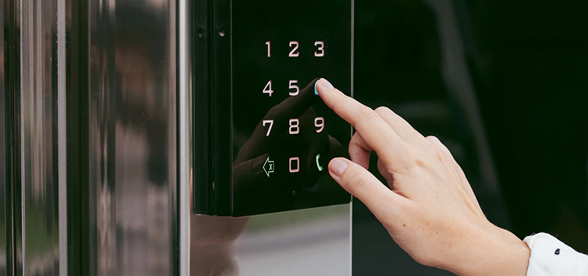 Keyless Door Entry System in Carpentersville, IL