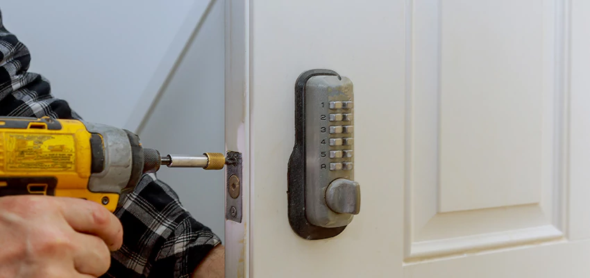 Digital Locks For Home Invasion Prevention in Carpentersville, IL